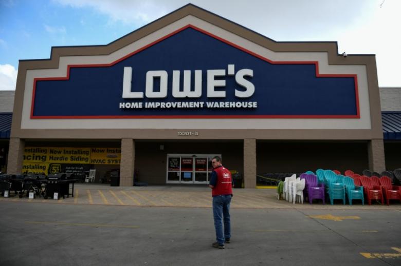 LOWE’S SHARES COULD RISE 20 PERCENT ON STRONG OUTLOOK: BARRON’S
