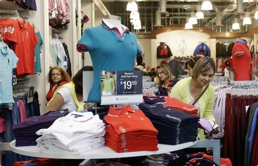 WHICH STORE IS OPENING 1,290 LOCATIONS DURING RETAIL DOWNTURN?