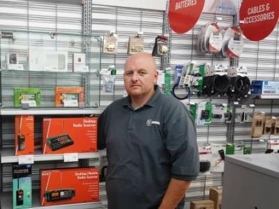INDEPENDENT RADIOSHACK DEALERS UNLEASHED BY LATEST BANKRUPTCY