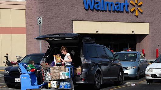 WAL-MART UNVEILS PILOT PROGRAM TO ALLOW SHOPPERS ON FOOD STAMPS TO ORDER GROCERIES ONLINE