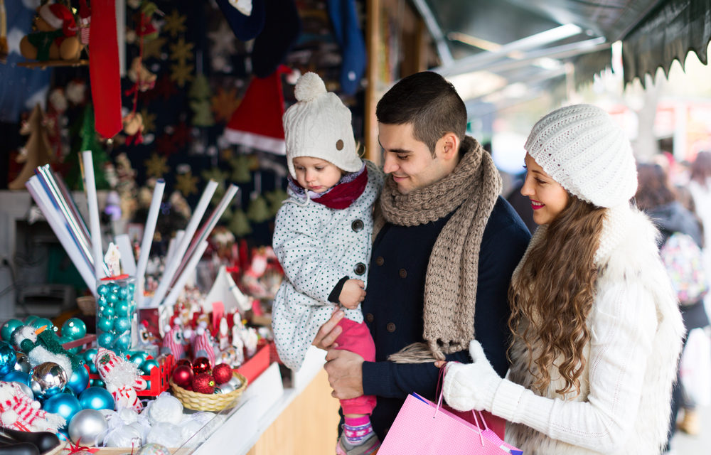 ADVERTISING STRATEGIES FOR LATE HOLIDAY SHOPPING SEASON