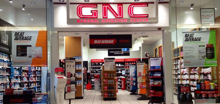 GNC TO SHUTTER 200 STORES