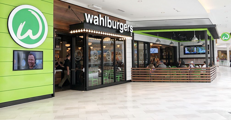 DOUBLE WAHLBURGERS COMING UP FOR HY-VEE