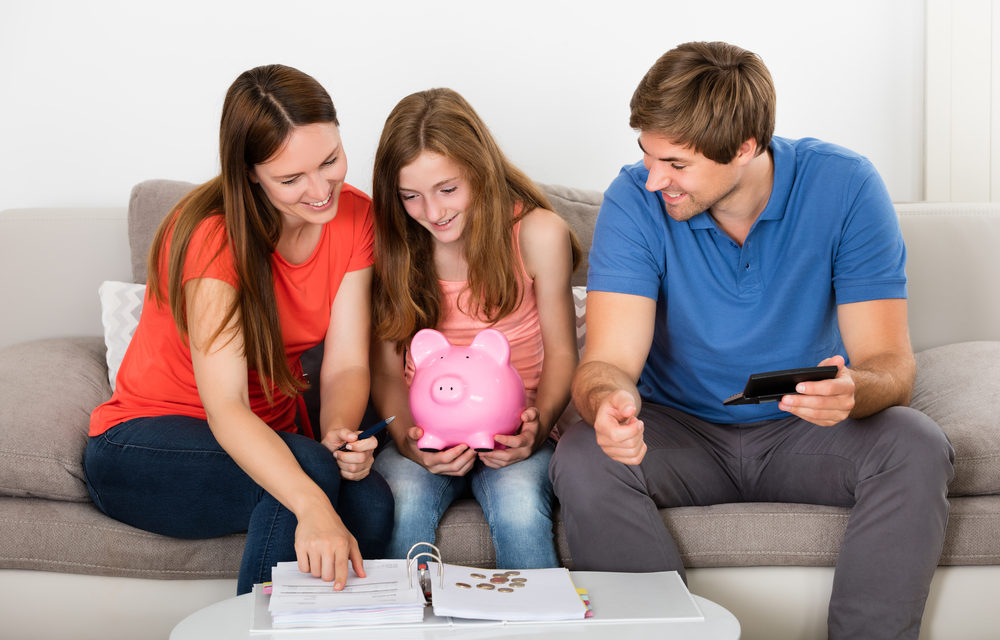 TALKING WITH TEENS ABOUT MANAGING MONEY