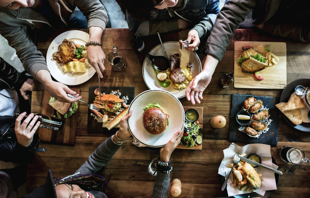 Advertising Strategies for Restaurant Industry 2019: A Table Set for Success
