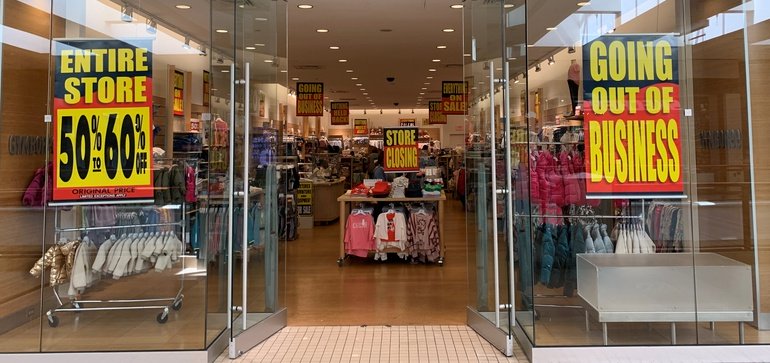 Store Closures Pass 9K in 2019