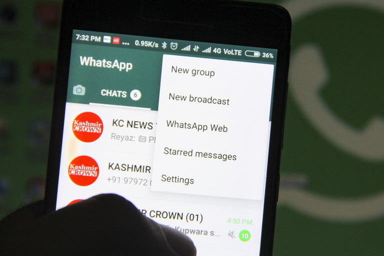 Why Have Americans Turned A Cold Shoulder to Messaging Giant Whatsapp?