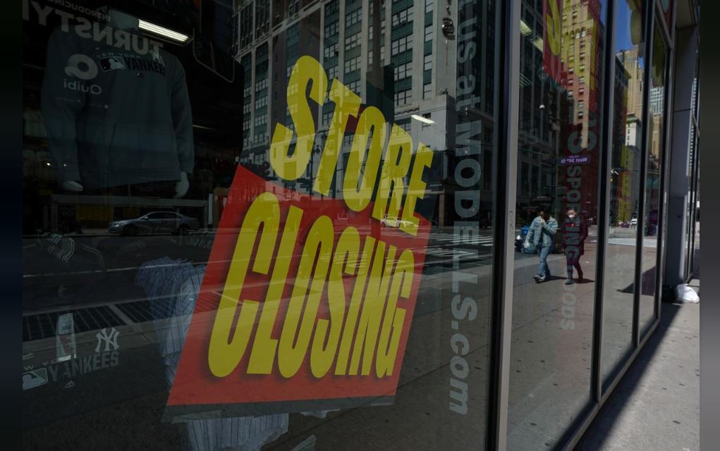 U.S. Retail Sales, Factory Output Sink as Coronavirus Batters Economy