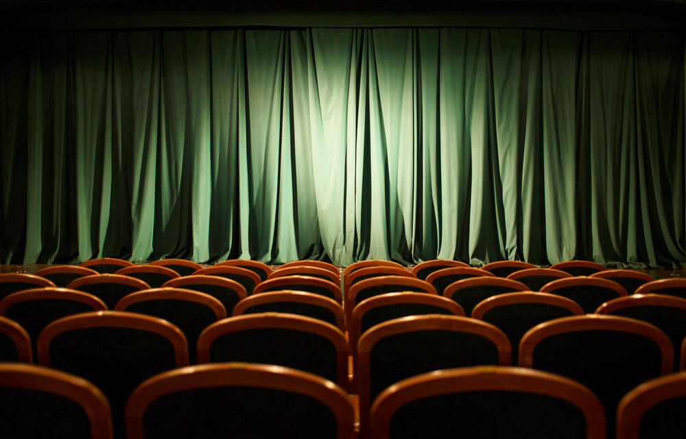 Movie Theaters Call for Help as Screens Go Dark