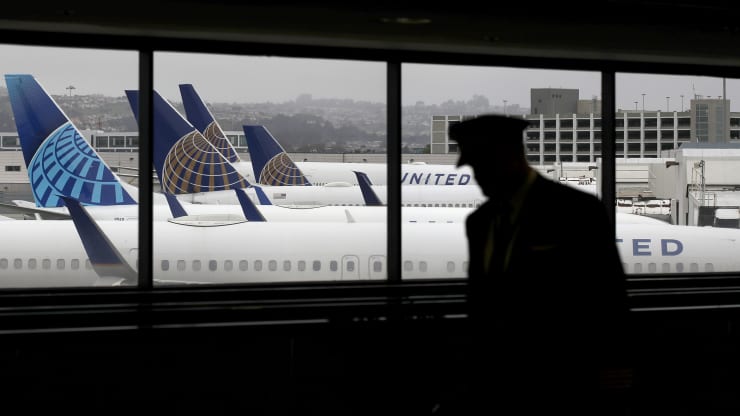 United, Pilots Agree on Schedule Reductions to Avoid Nearly 3,000 Furloughs