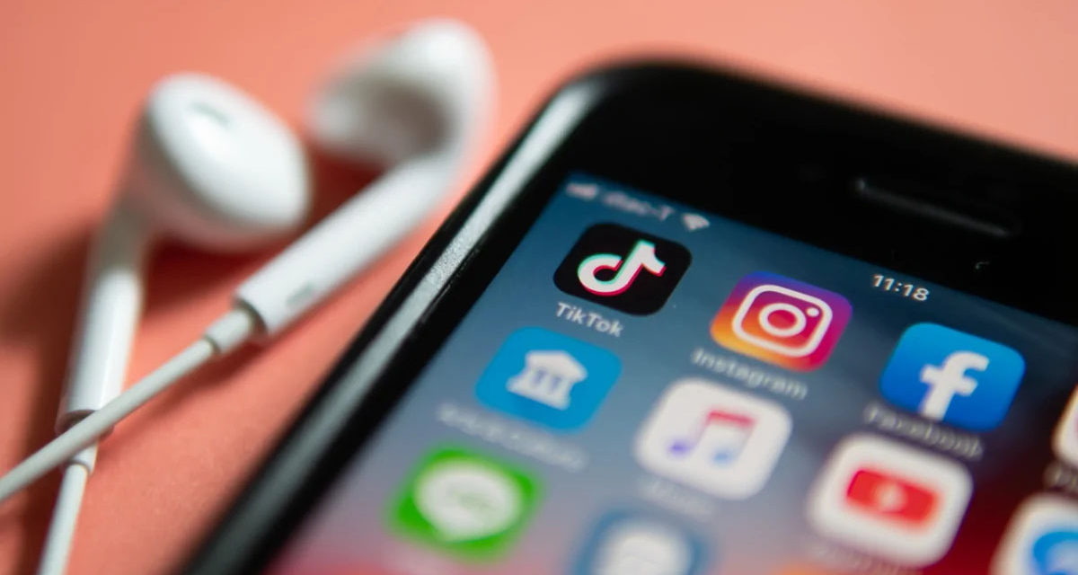 eMarketer: TikTok Will Have More US Gen-Z Users Than Instagram by Year-End