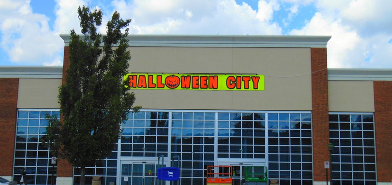 Party City to open 80 to 100 Halloween pop-ups; plots more store