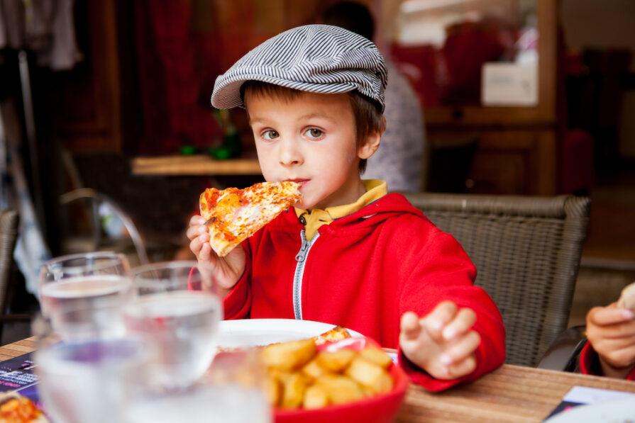 6 Ways a Kids Menu Can Improve the Family-Dining Experience