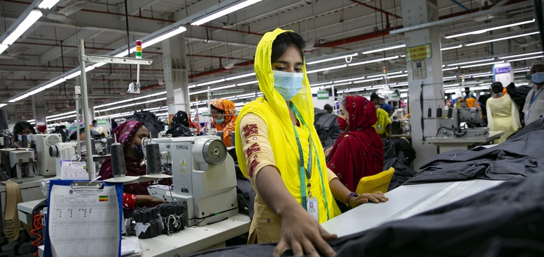 Supply Chain Snags Could Knock Out $17B in Apparel and Footwear Profit in 2022: Report