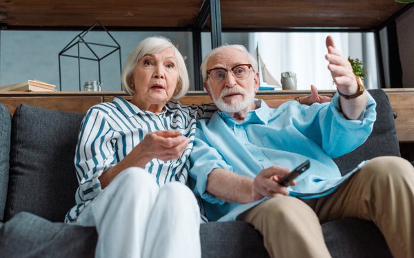 Senior Adults’ Income Level a Major Factor in Signing on to TV Streamers