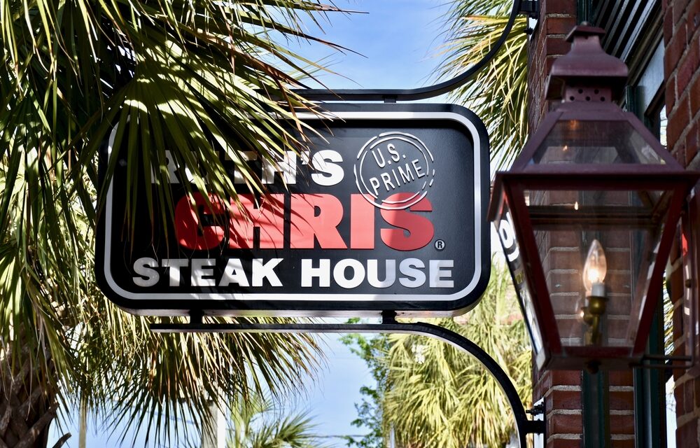 Olive Garden Owner Darden Restaurants Buys Ruth’s Chris Steak House for $715 Million