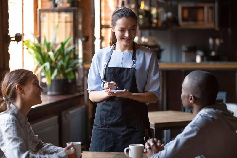 Want a Higher Average Check? Get Diners to Stay Longer