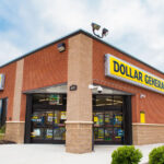 Dollar General plans 800 stores this year as rival Dollar Tree pulls back