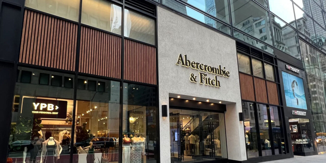 Why Abercrombie & Fitch Isn’t Complaining About the Weather