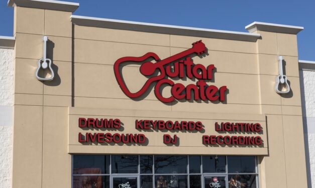 Why Personalization Drives Success in Music Retail: Insights from Guitar Center and Sweetwater