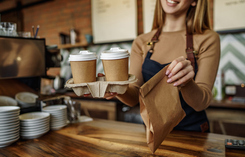 Starbucks Faces Rising Pressure as Chinese Chains Chagee and Luckin Coffee Target U.S. Market